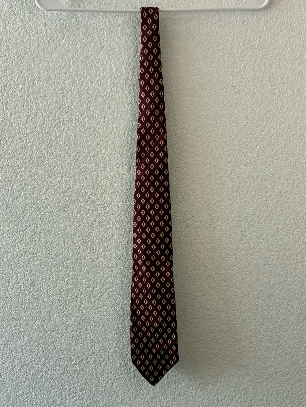 CHRISTIAN DIOR GEOMETRIC DESIGN SILK NECKTIE